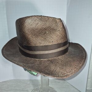 Pilin A Muck Large Bedford Brown Bullhide Hat Brim is 2.3/8.